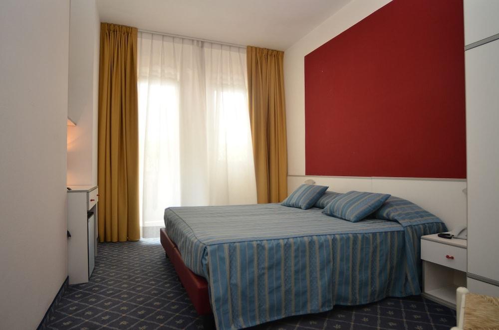 Hotel Germania Bibione Kültér fotó
