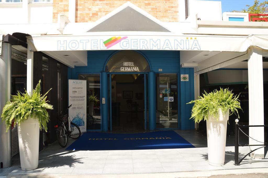 Hotel Germania Bibione Kültér fotó