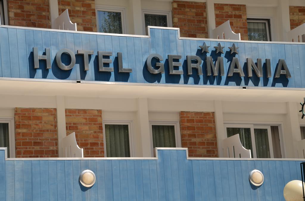 Hotel Germania Bibione Kültér fotó