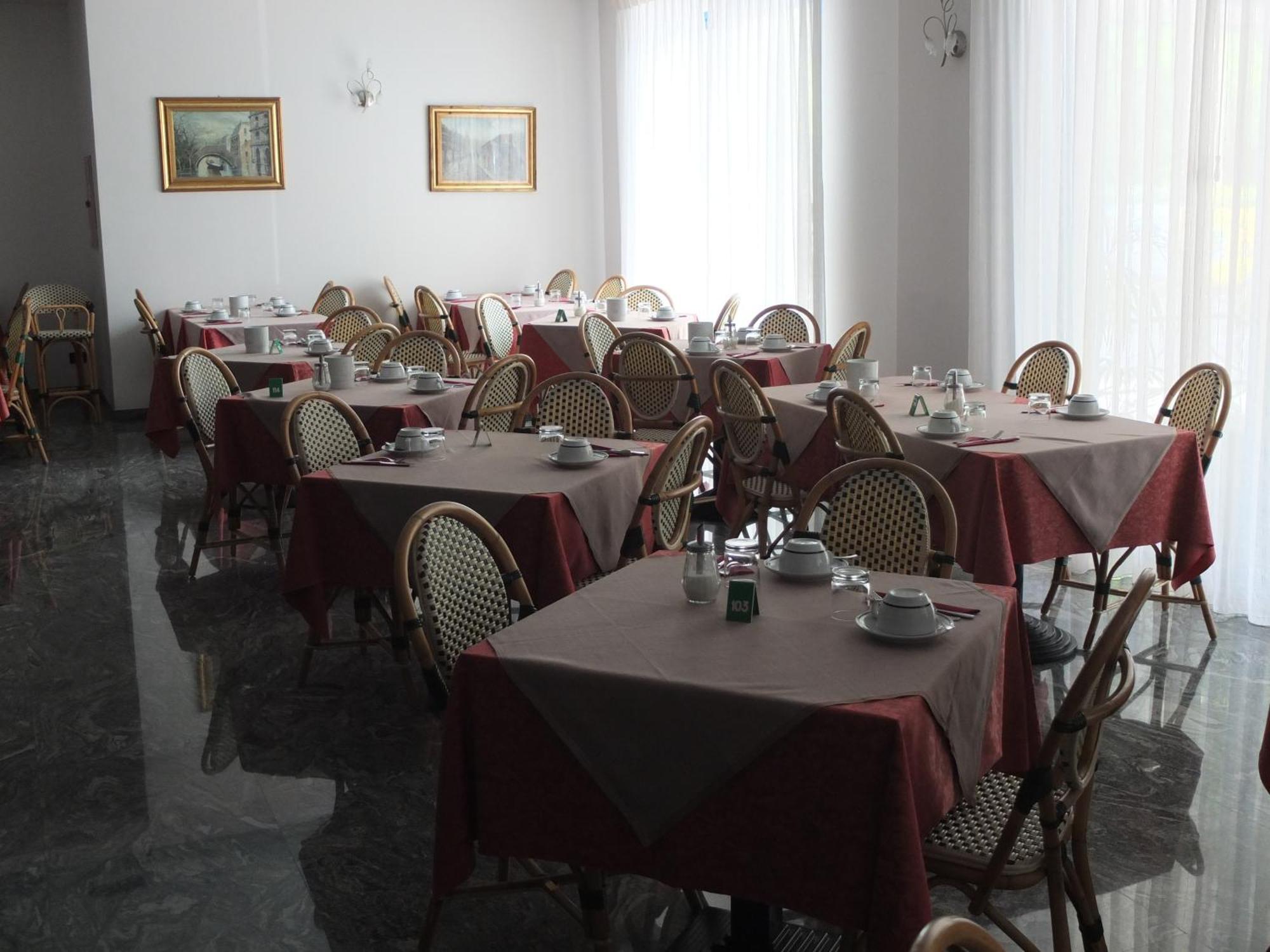 Hotel Germania Bibione Kültér fotó
