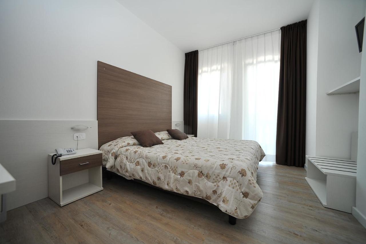 Hotel Germania Bibione Kültér fotó